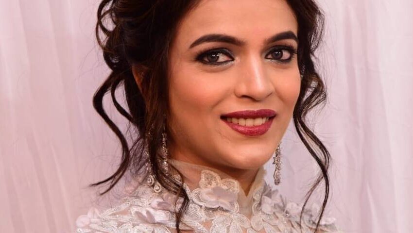 Professional Wedding Makeup Artist in Pune